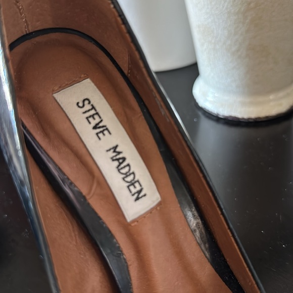 Steve Madden Brand Women’s Patent Leather High Heels - Size 6M - Picture 5 of 8